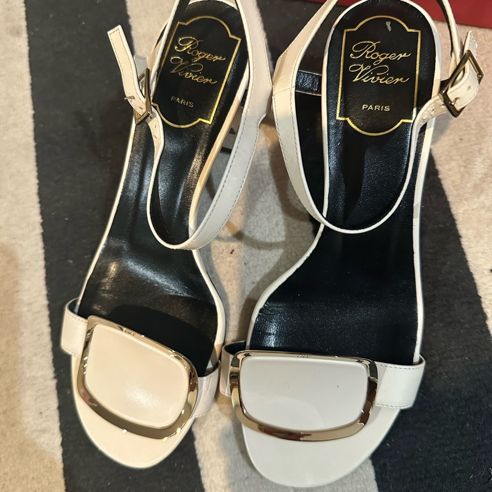 Roger Vivier sandals heels white leather